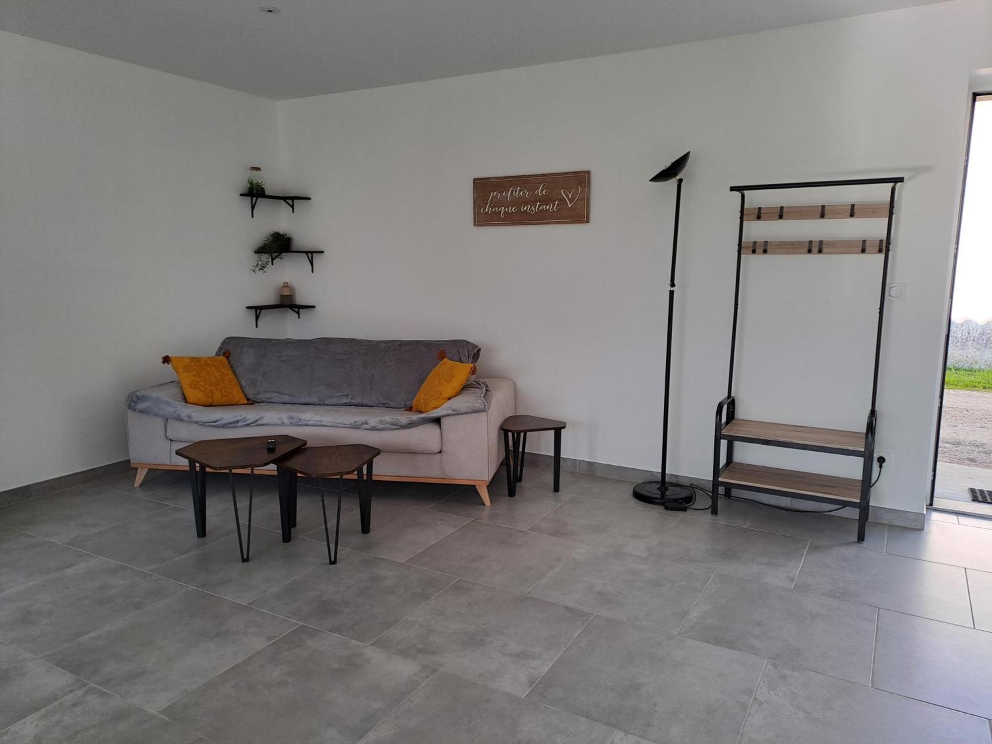 Chambres D'Hotes Chateau Pierre De Montignac Civrac-en-Médoc Esterno foto