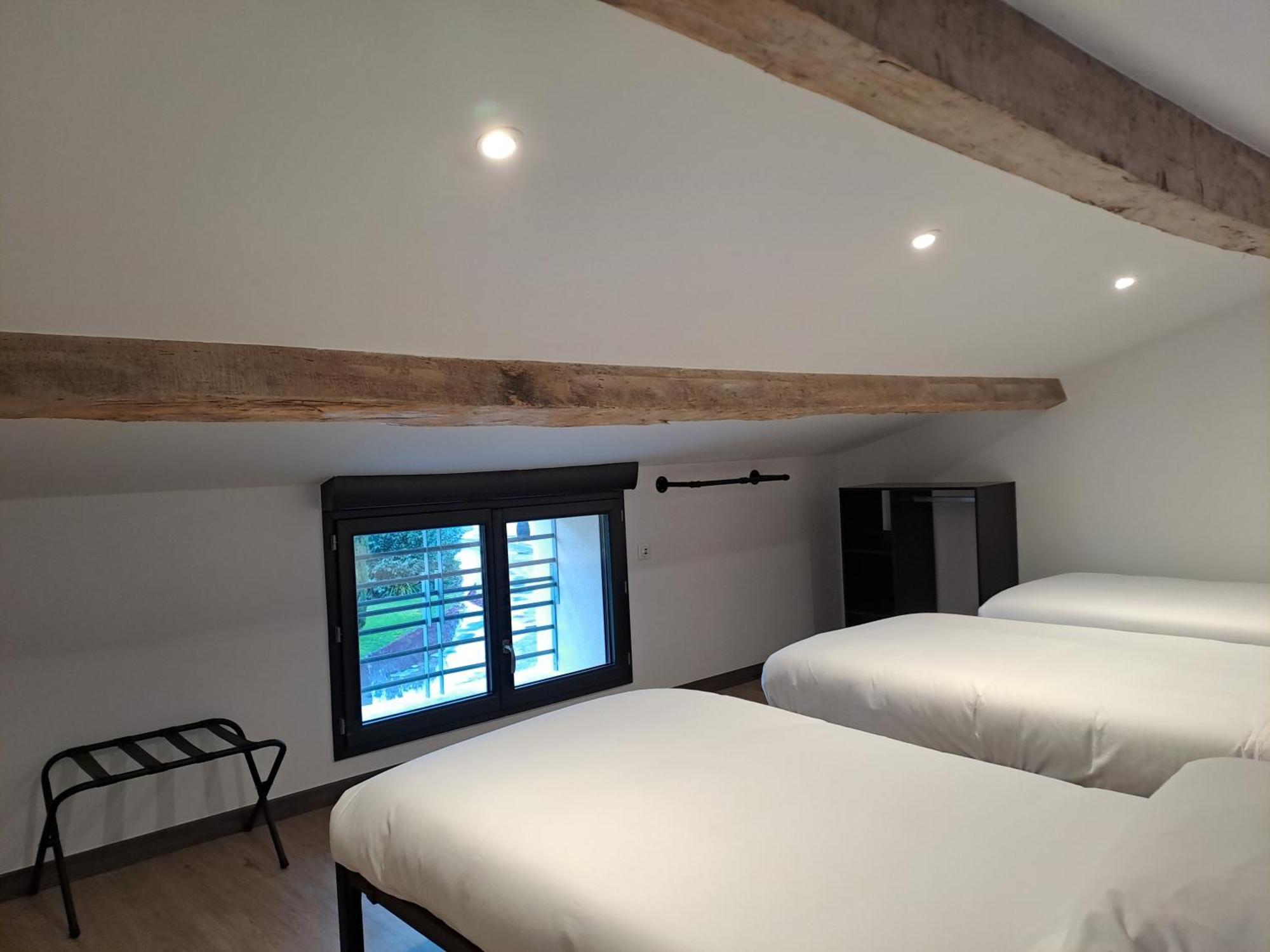 Chambres D'Hotes Chateau Pierre De Montignac Civrac-en-Médoc Esterno foto